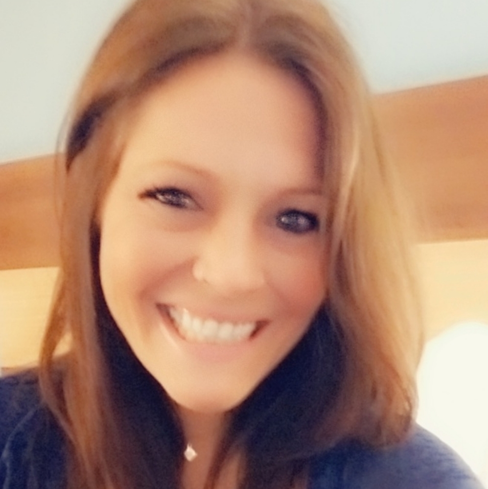 Meet your Posher, Brooke